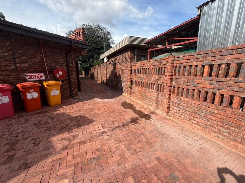 10 Bedroom Property for Sale in Kathu Northern Cape